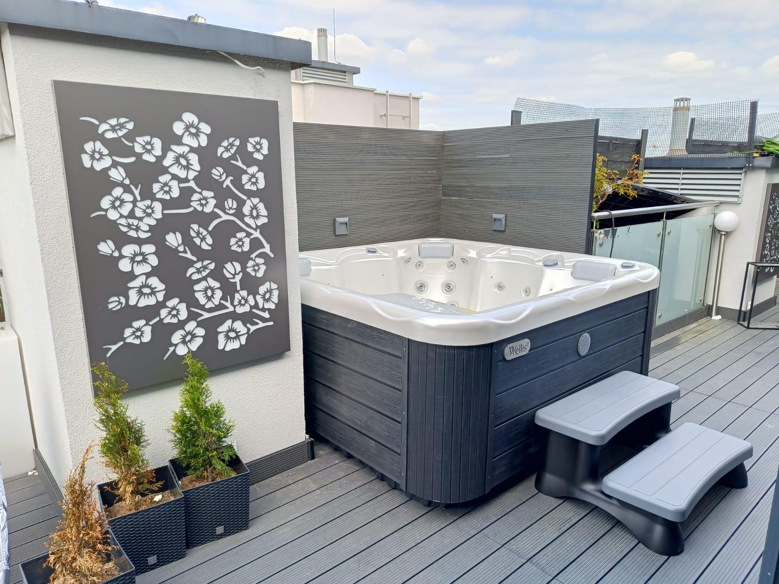 Réalisation Spa Wellis à Braine-l'Alleud Détail Spa Wellis à Braine-l'Alleud - Creative Solution